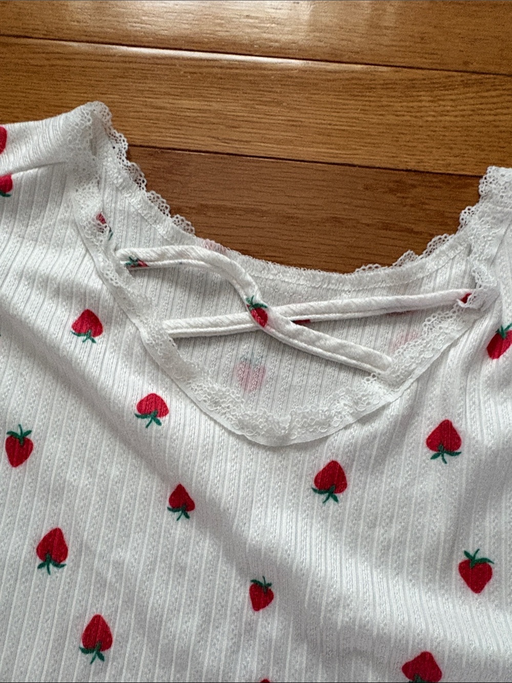 White Long-Sleeve strawberry  Print Pajama Set - Women's - Picture 8 of 9